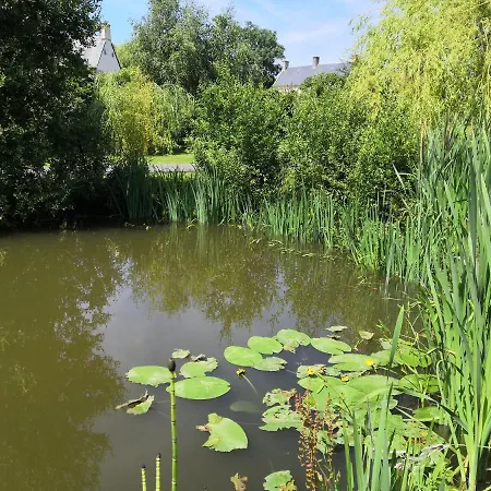 Le Clos Des Pommiers Bed & Breakfast Tracy-sur-Mer