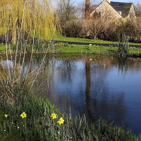 לינה וארוחת בוקר Le Clos Des Pommiers Tracy-sur-Mer