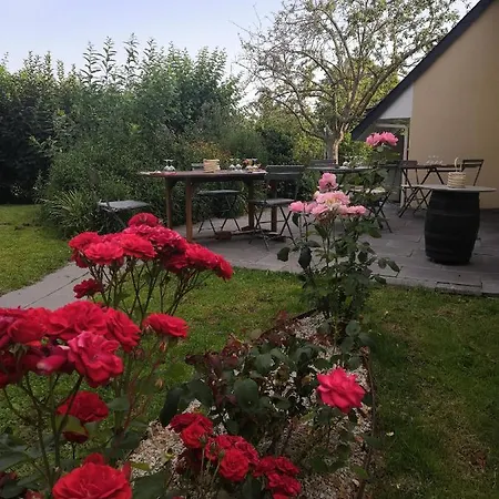 Le Clos Des Pommiers לינה וארוחת בוקר