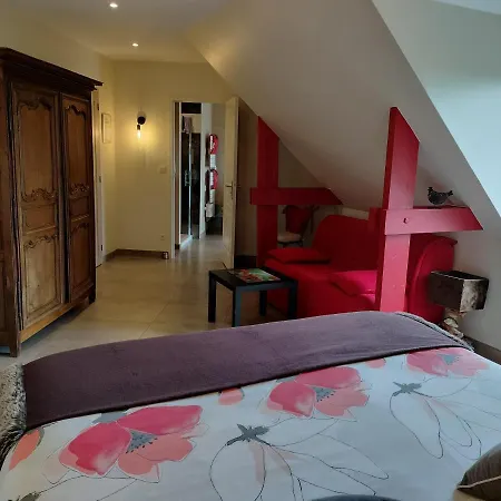 לינה וארוחת בוקר Le Clos Des Pommiers 3*