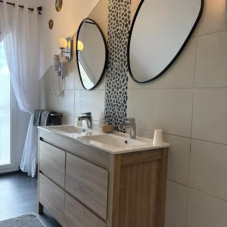 Le Clos Des Pommiers Nocleg ze śniadaniem