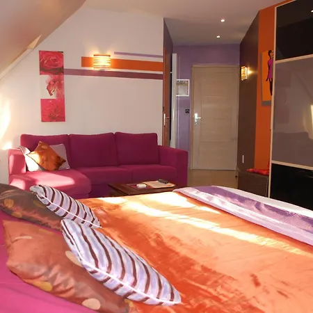 Le Clos Des Pommiers, D'hotes & Tracy-sur-Mer