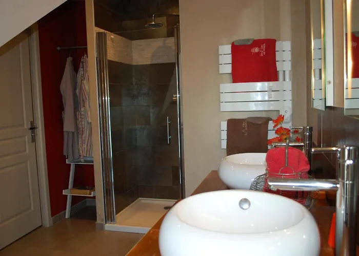 Le Clos Des Pommiers, D'hotes & Bed & Breakfast 3*