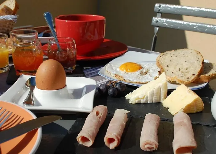 Le Clos Des Pommiers, D'hotes & Tracy-sur-Mer